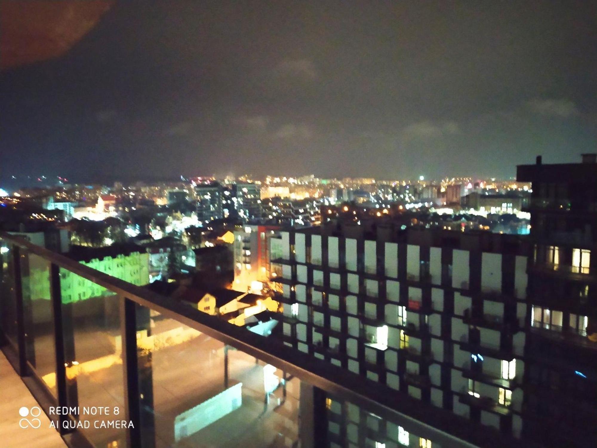 Vip Avalon City Lvov Exteriér fotografie